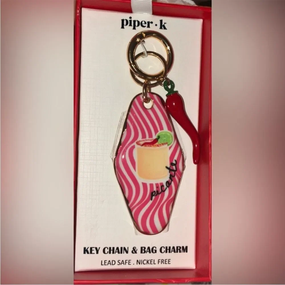 PIPER K Retro Style Motel Hotel‎ Key Chili Pepper Keychain Bag Charm NEW NWT